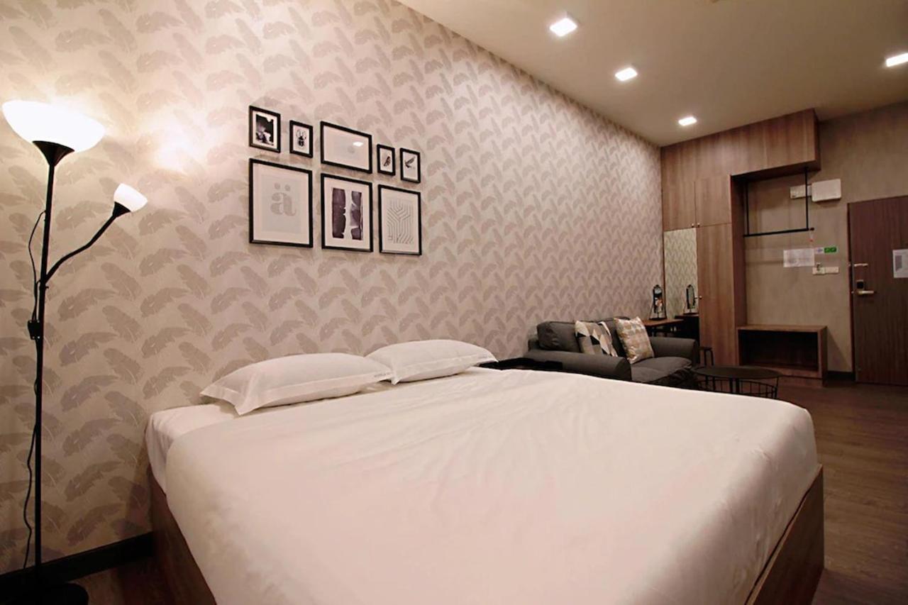R 17 Living Hotel Μπανγκόκ Εξωτερικό φωτογραφία
