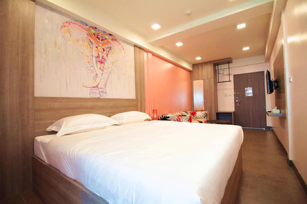 R 17 Living Hotel Μπανγκόκ Εξωτερικό φωτογραφία